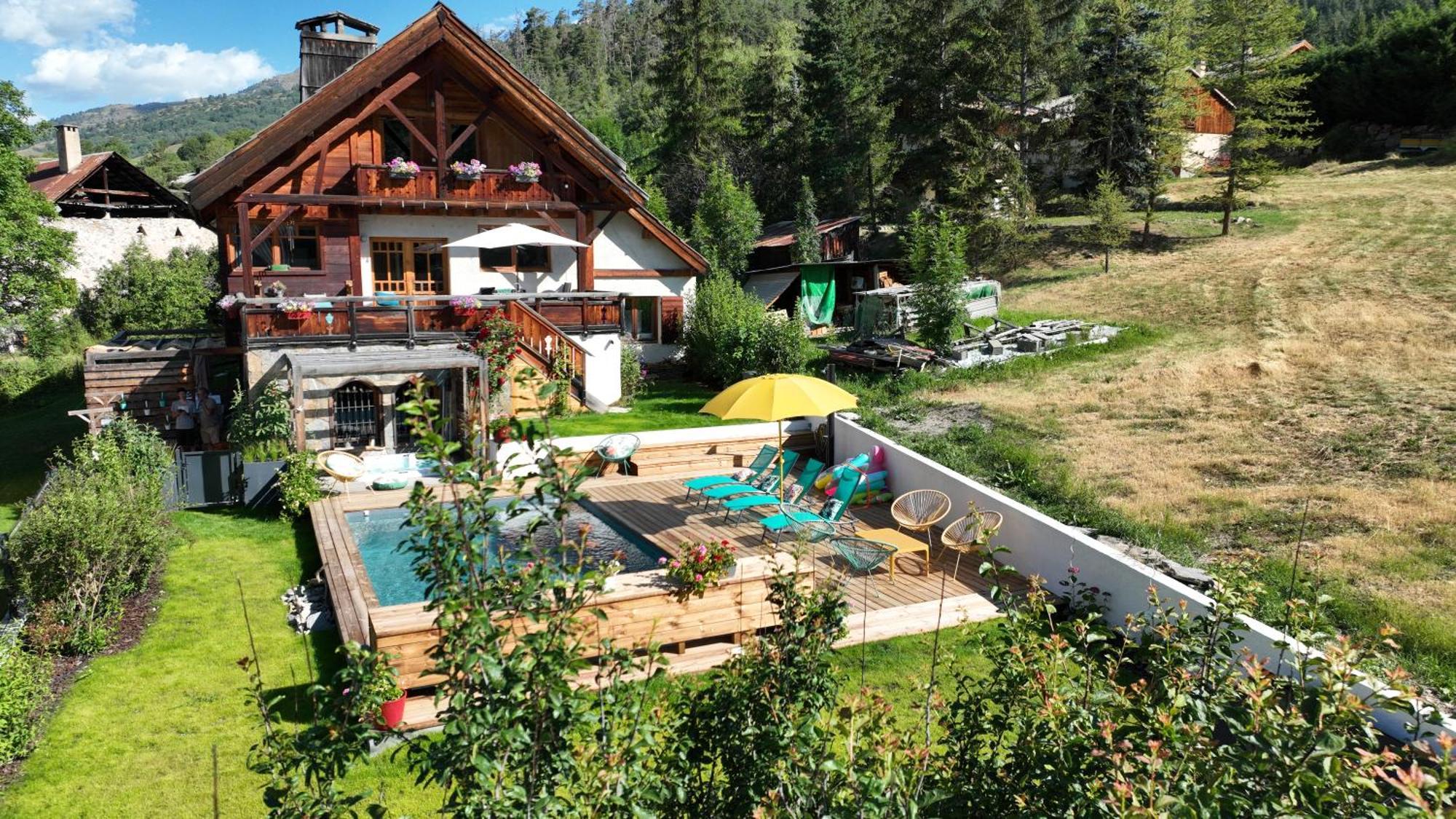 Chalet Serre Cambeou Piscine&Spa Saint-Chaffrey Exterior foto